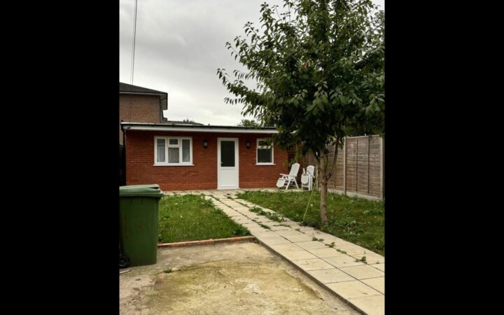 o_1j7heu0uf8dfur05dn1e5q1u2n2