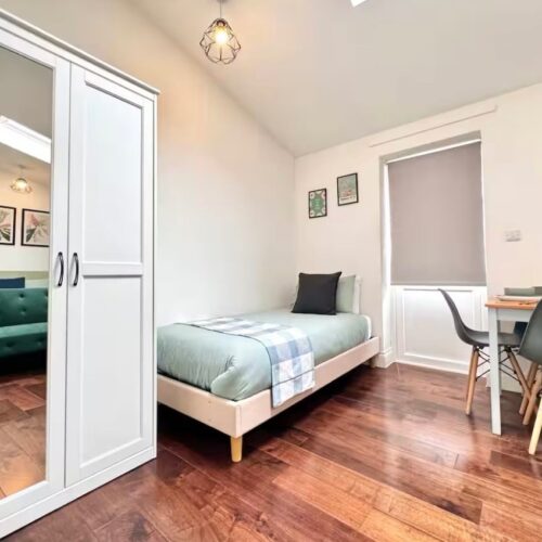 o_1j7heubja1uos1vu61inb1p011jvt9