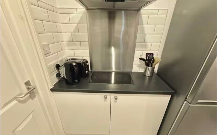 o_1j7hff9hae8e1nr7c3vftd1a3d0