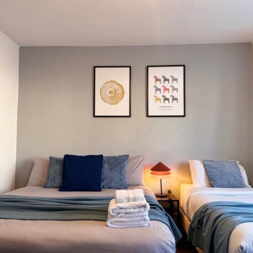 o_1j7hg0ngihq75he18tp1ncuid90