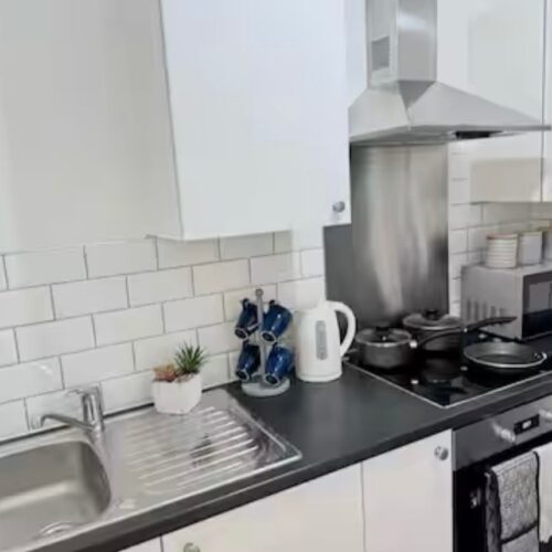 o_1j7hg0pfm1u6h1d95148b1cbmooo6