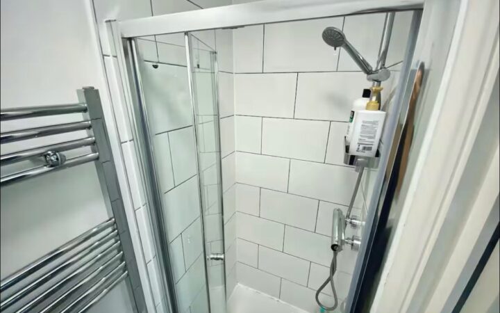 o_1j7hgd78f130a3pn1pvsgujhd6