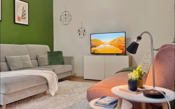 o_1j7jqe7tr33o11hk14fd8qaa7ve