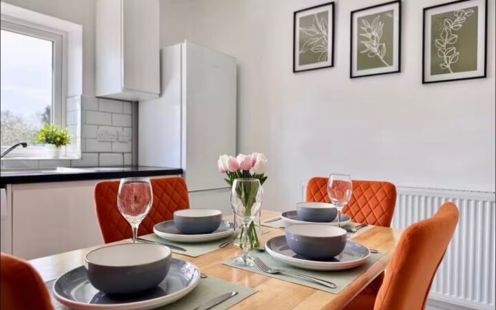 o_1j7jtfuuc1ffkfh81u101elqtr40