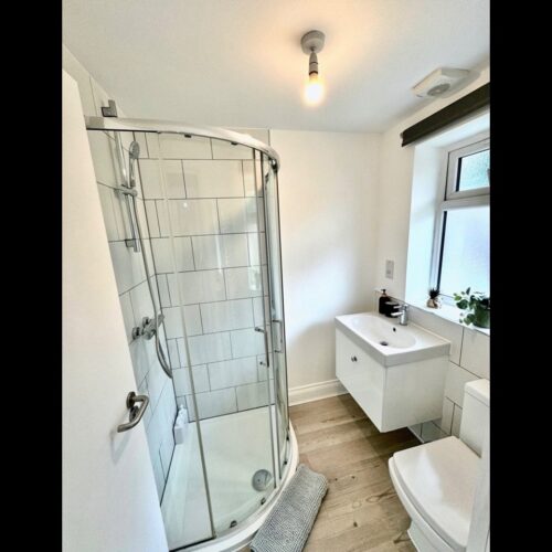 o_1j7k4b3u1nfe3ql1t7mbkvse14