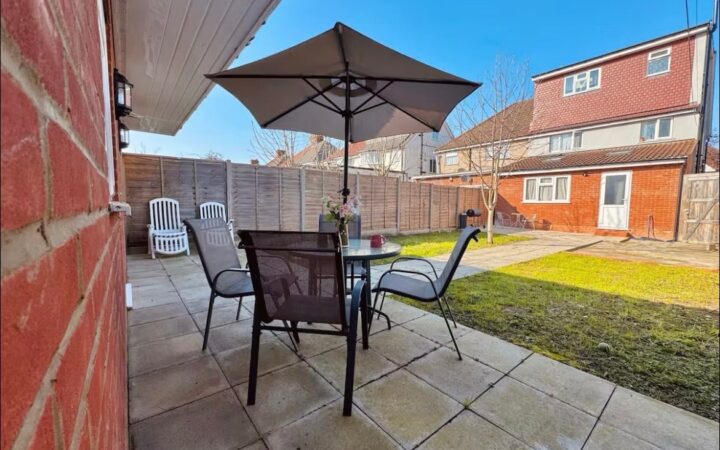 o_1j7k4b4gbjdb1f7d19jl17ll1kv05